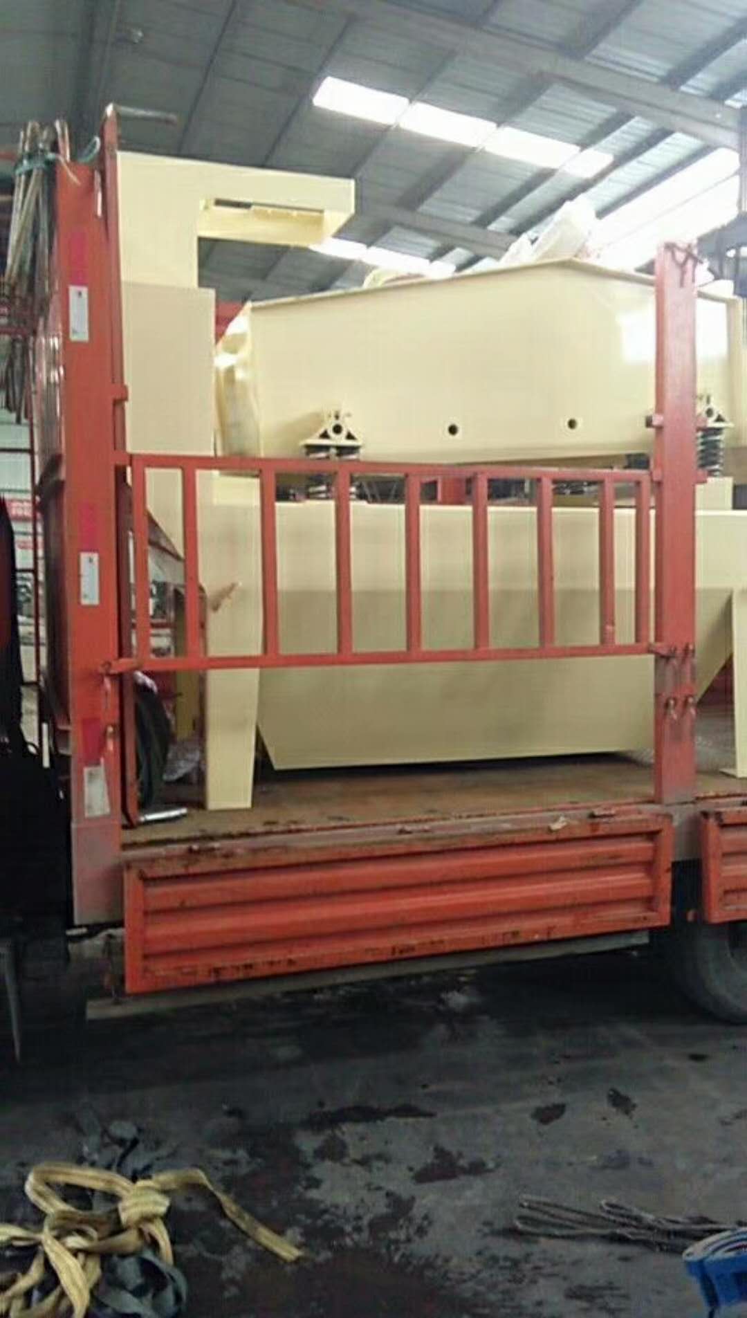 發(fā)往湖北京山的京山的細沙回收機